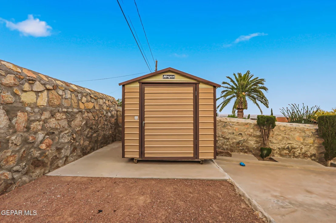 Photo of 3307 MOONLIGHT Avenue