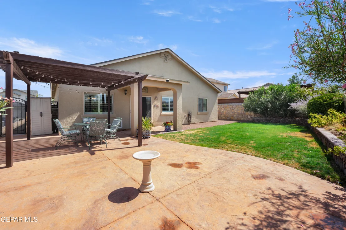 Photo of 7560 Wolf Creek Drive