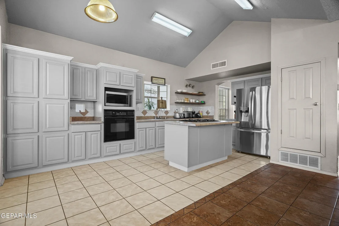 Photo of 12404 PASEO ALEGRE Drive