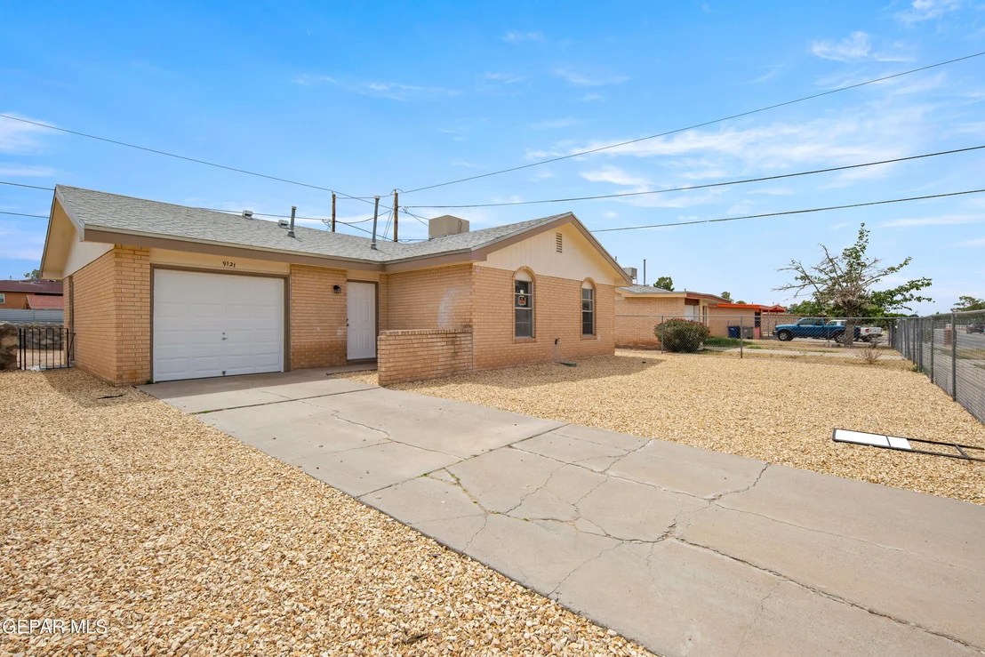 Photo of 9121 JALAPA Drive