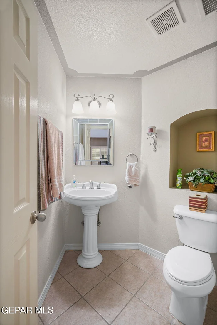 Photo of 2305 Canopy Place