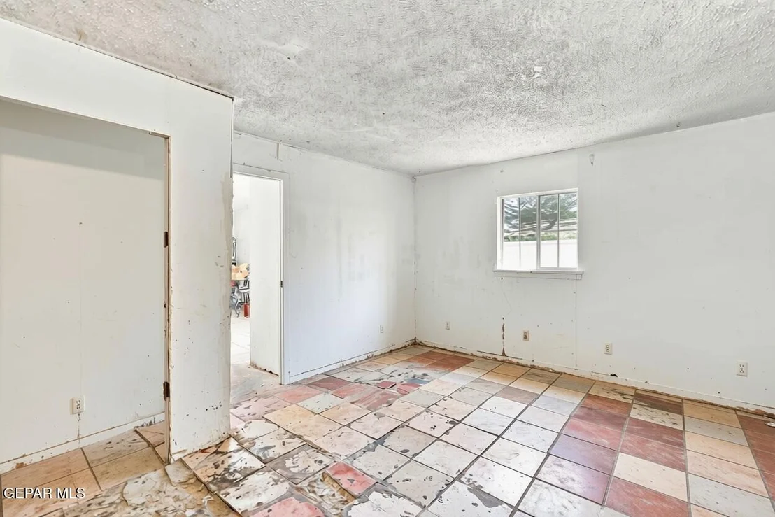 Photo of 8109 Doniphan Drive
