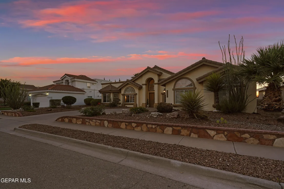 Photo of 1533 Cimarron Ridge Drive