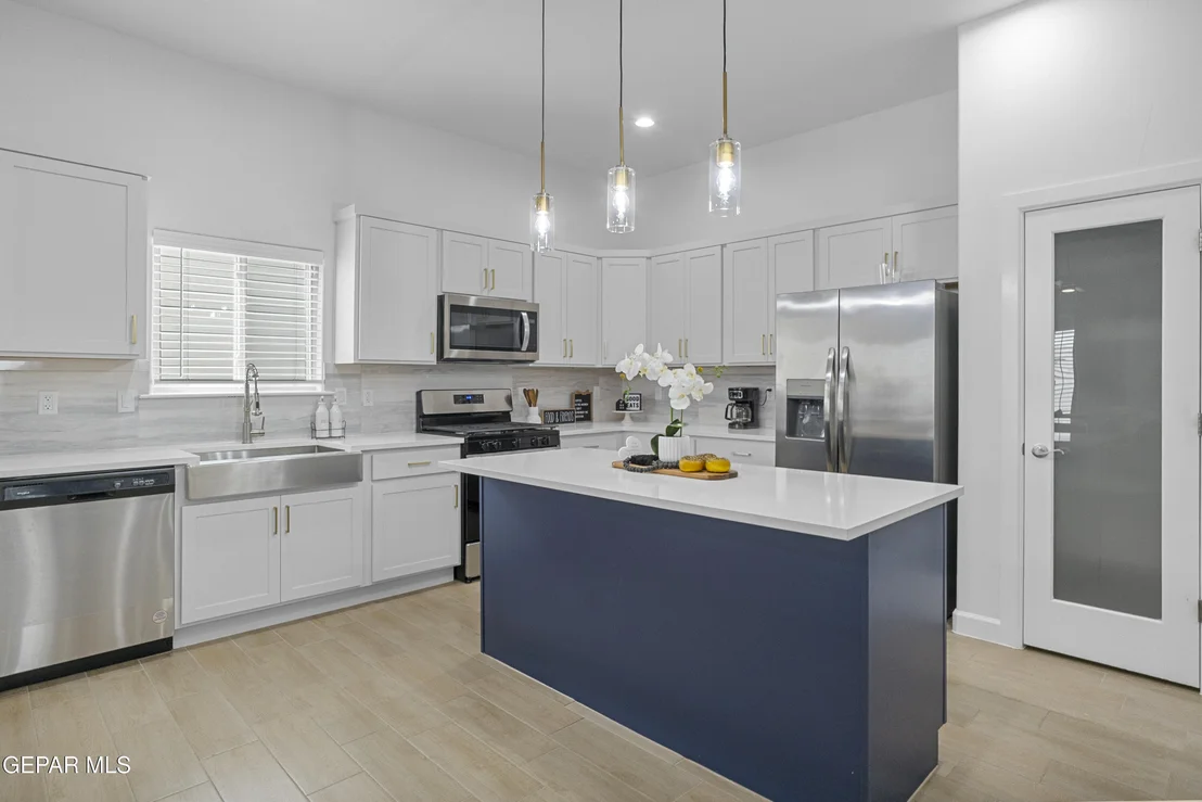 Photo of 432 Plateau Drive