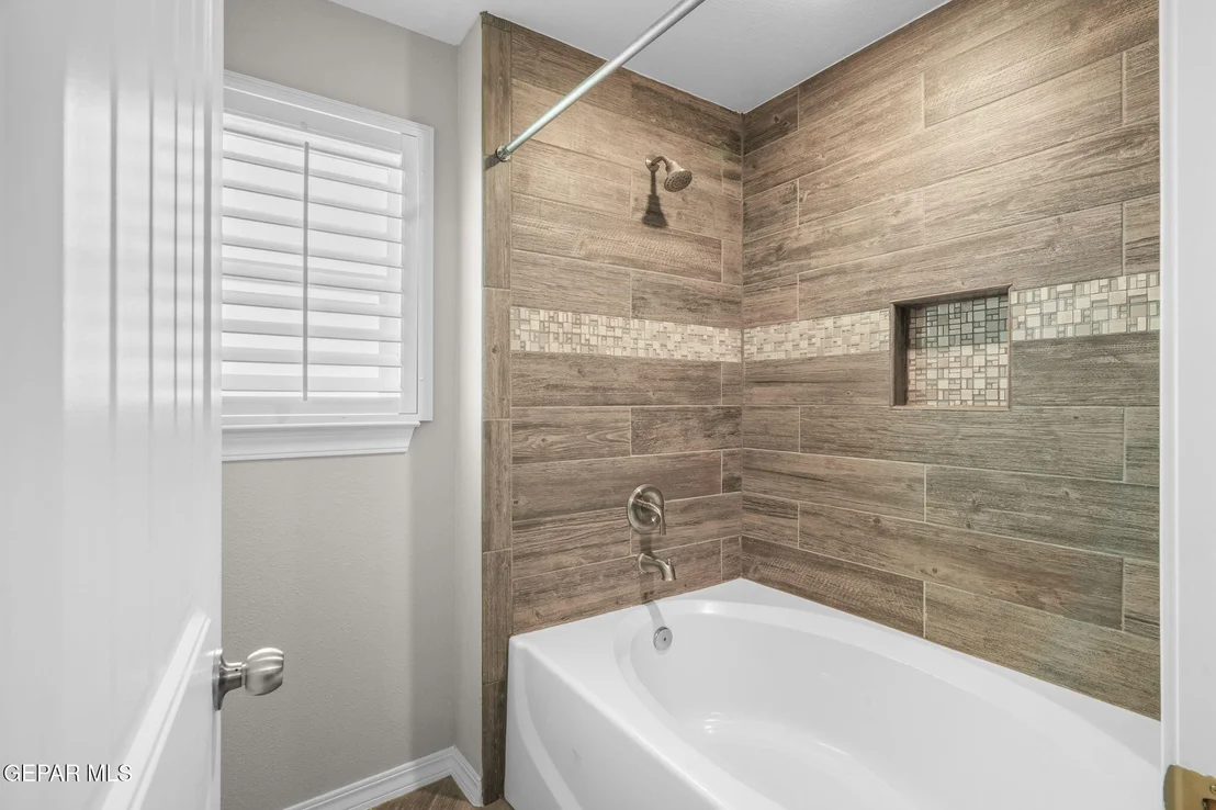Photo of 7829 ENCHANTED RIDGE Drive