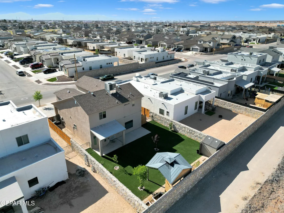 Photo of 3600 Essence Street