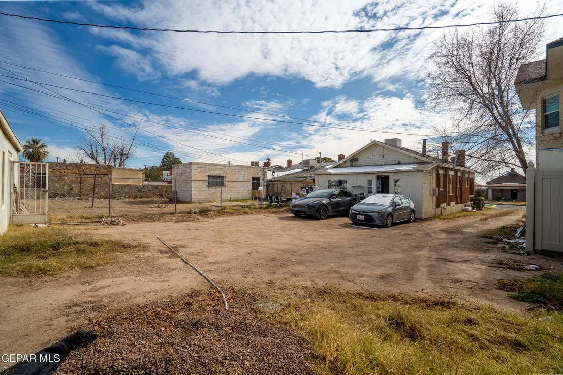 Photo of 3507 Bisbee Avenue