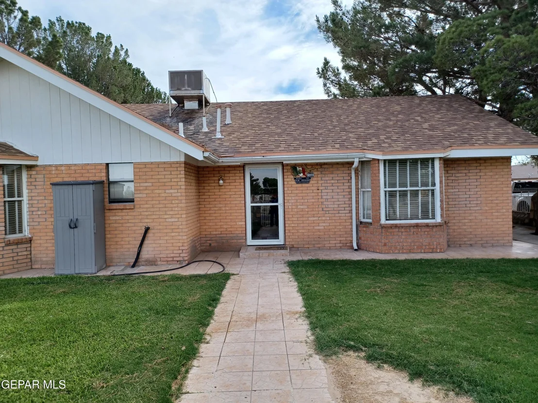 Photo of 10999 Staci Drive