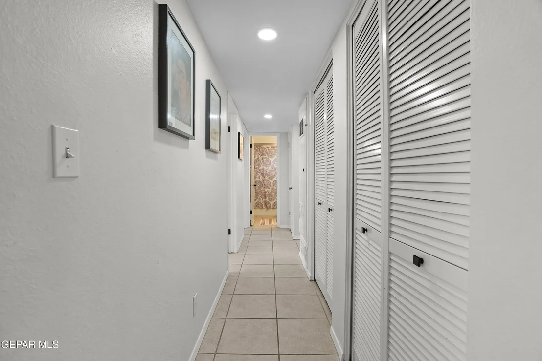 Photo of 6705 LOS ALTOS Drive