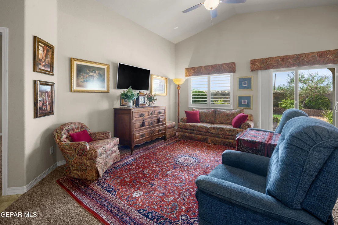Photo of 7560 Wolf Creek Drive