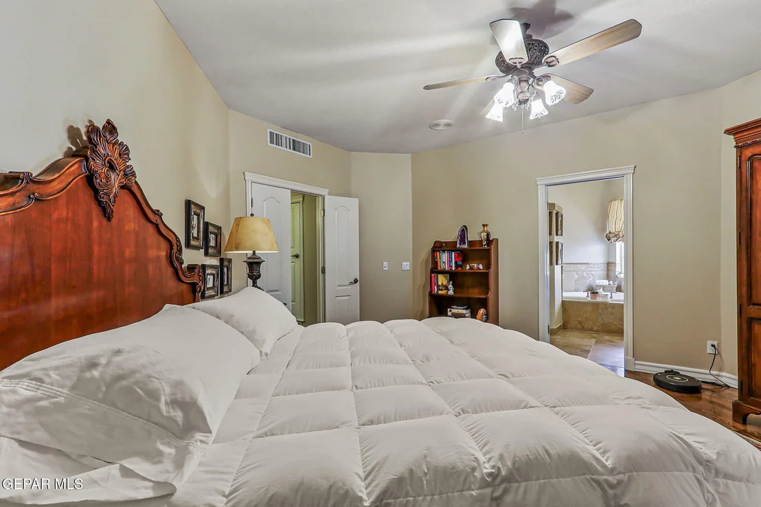 Photo of 6616 Wind Ridge Drive