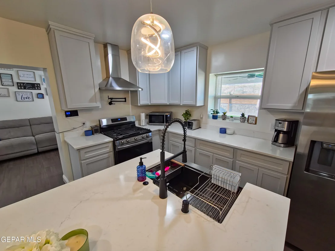 Photo of 7321 CUBA Drive