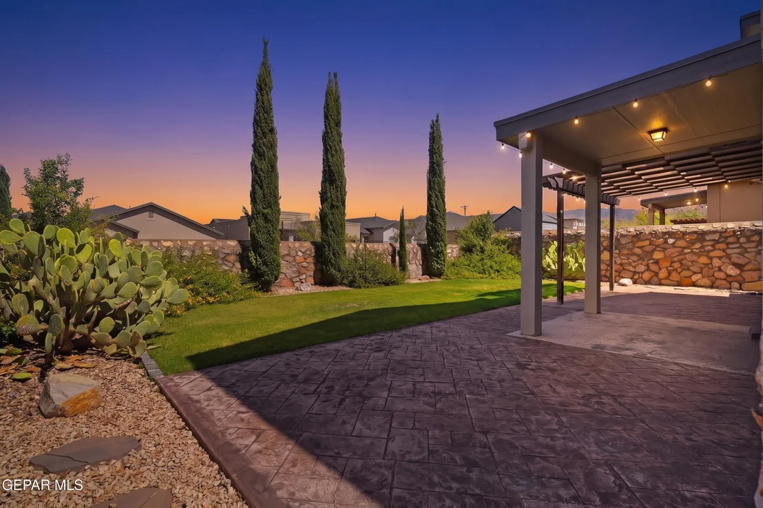 Photo of 7553 WOLF CREEK Drive