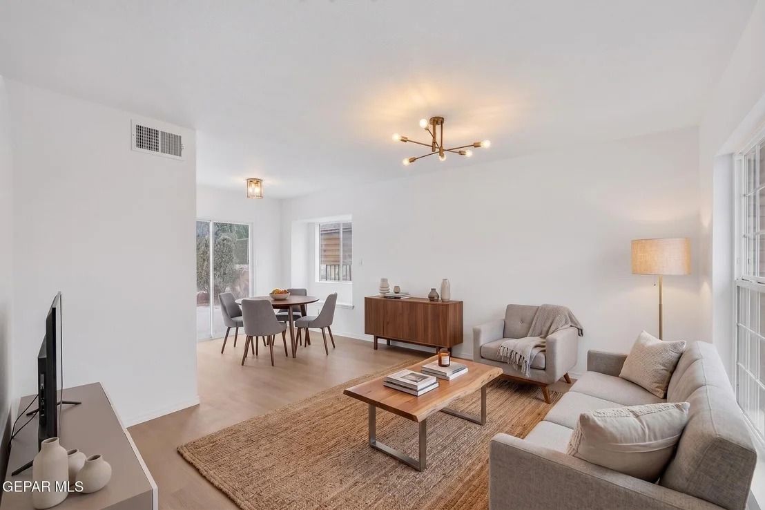 Photo of 12036 KINGS CREST Drive