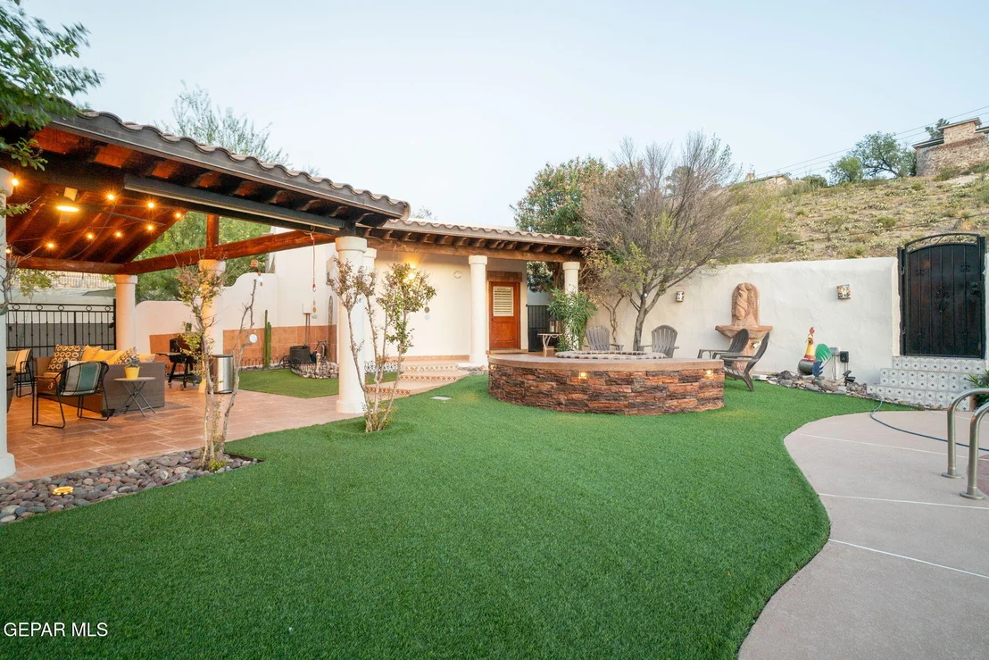 Photo of 5804 Sundale Road