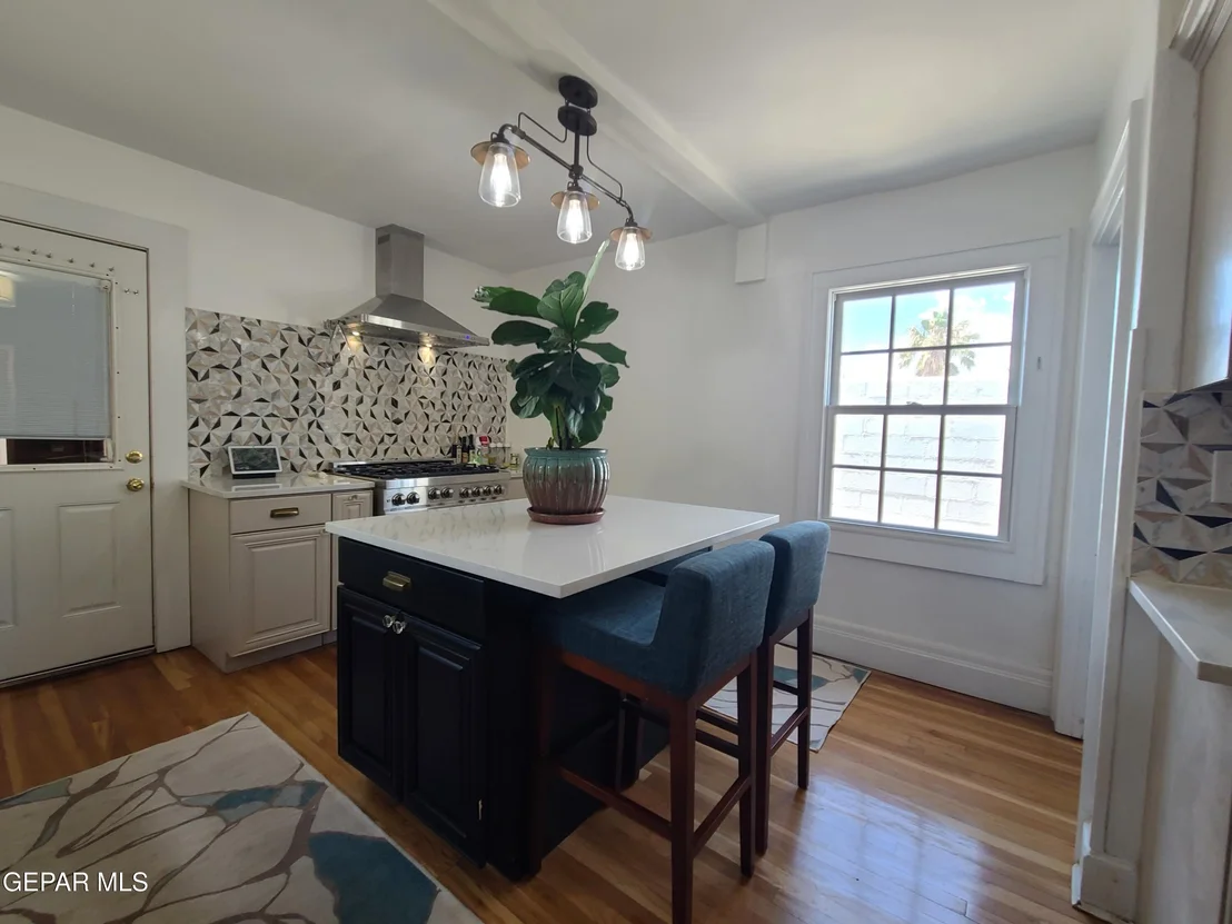 Photo of 602 CINCINNATI Avenue