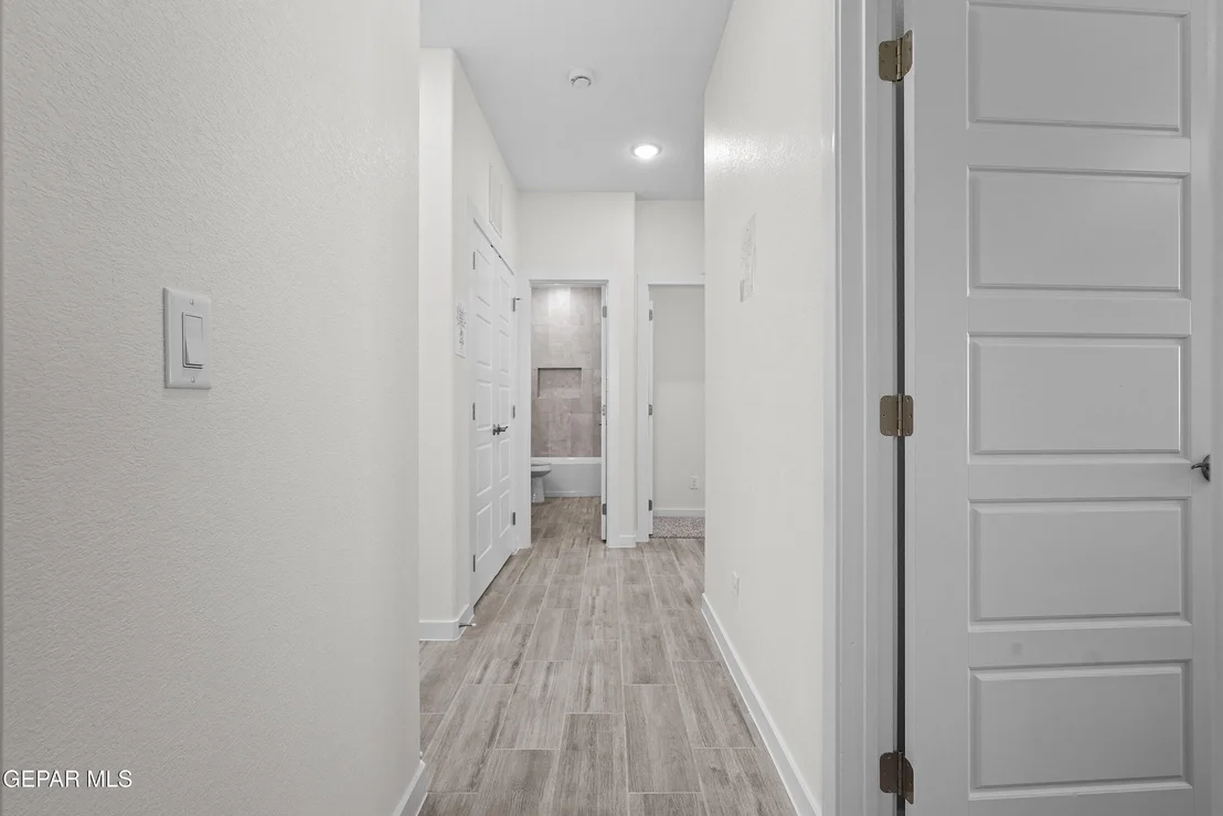 Photo of 7621 ENCHANTED RIDGE Drive