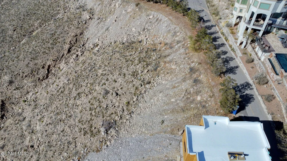 Photo of 11 APACHE CREST Drive