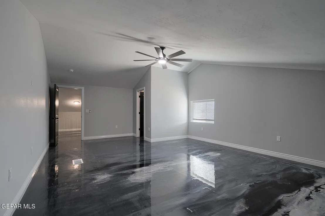 Photo of 15601 NEWKIRK Road