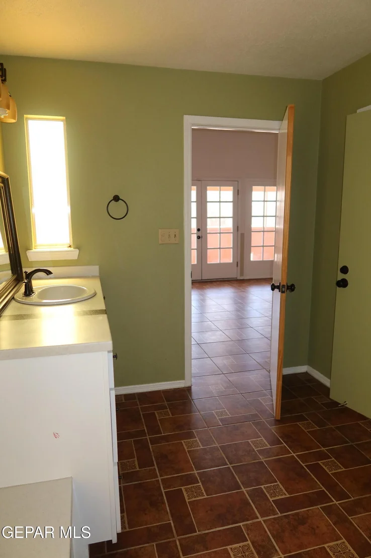 Photo of 836 DE LEON Drive