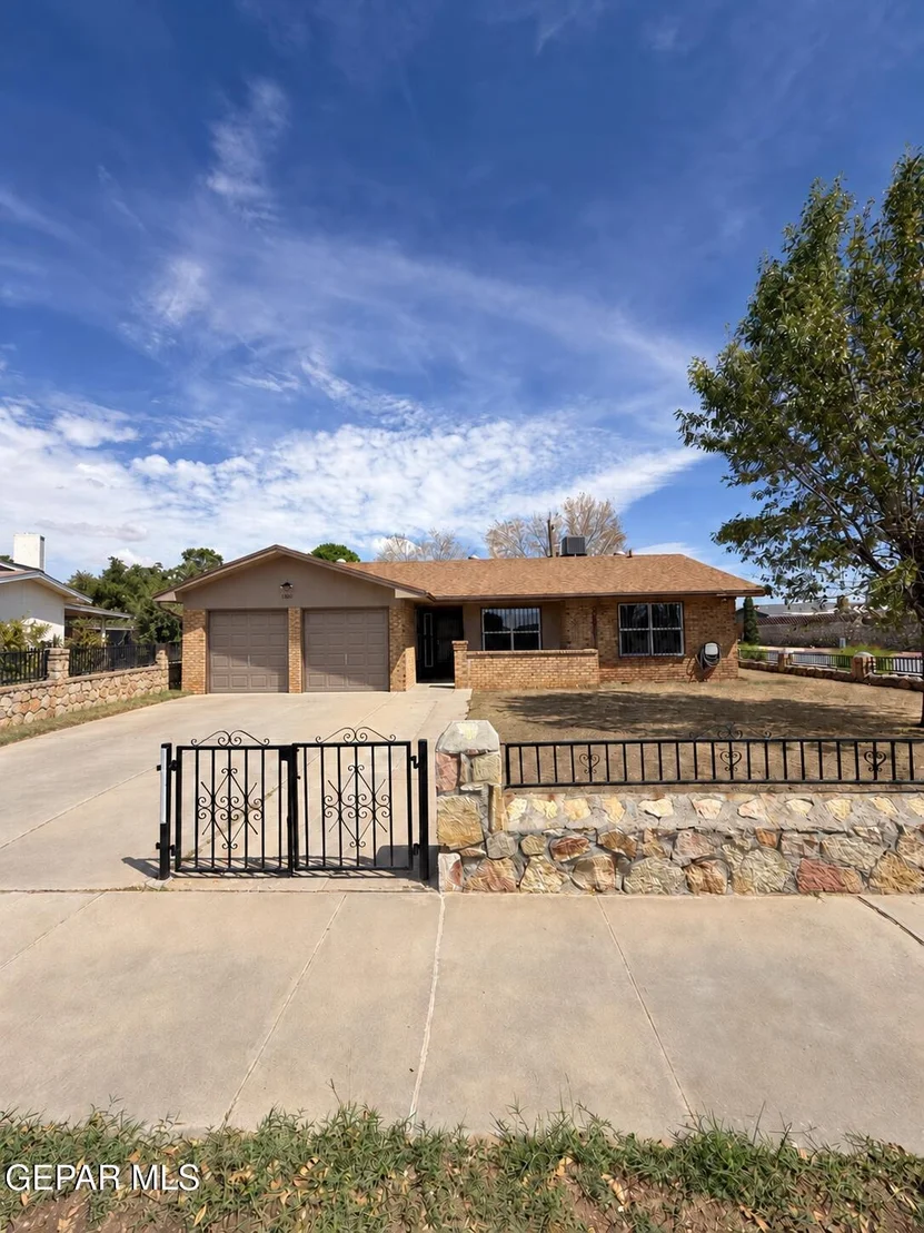 Photo of 3300 FUNSTON Place