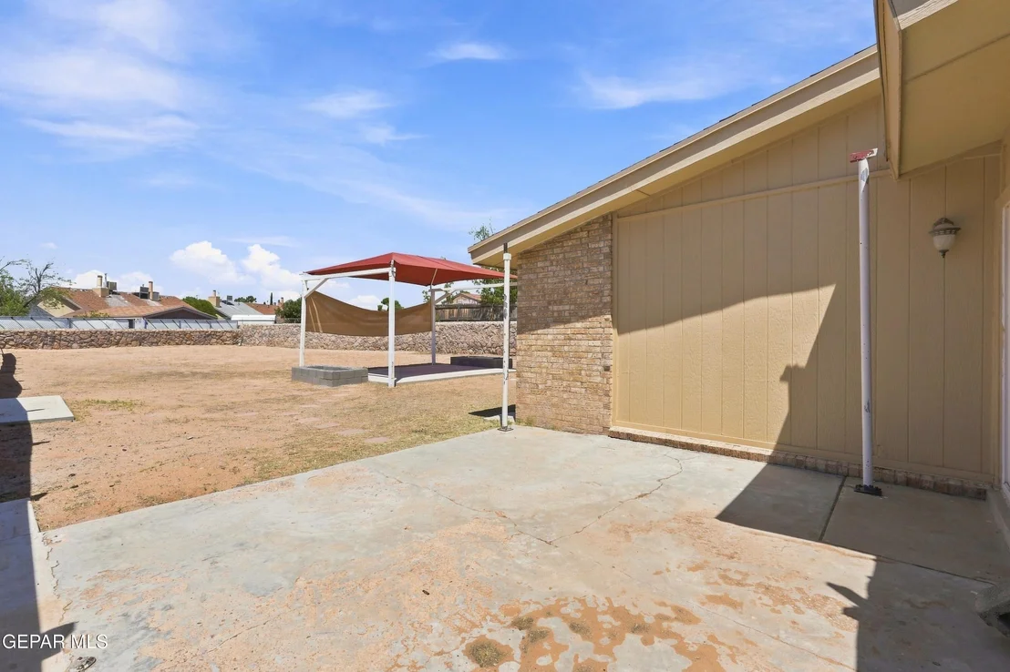 Photo of 6673 Tiger Eye Drive