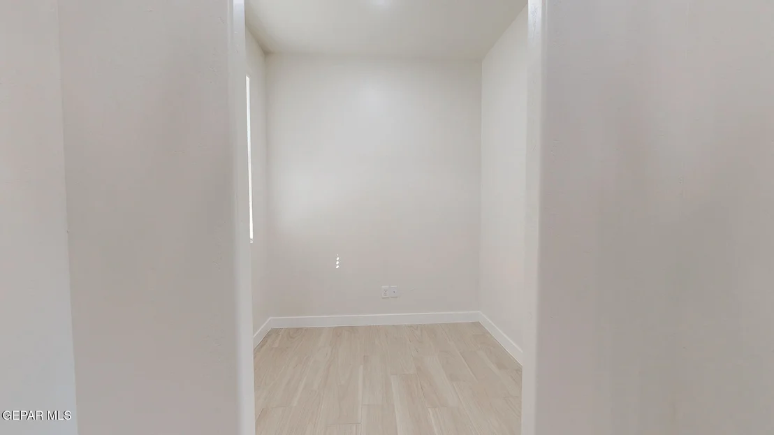Photo of 325 Apodaca Road