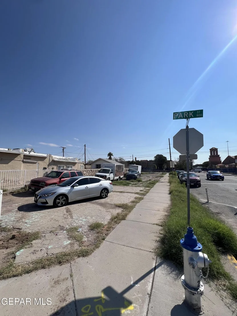 Photo of 820 Park Street
