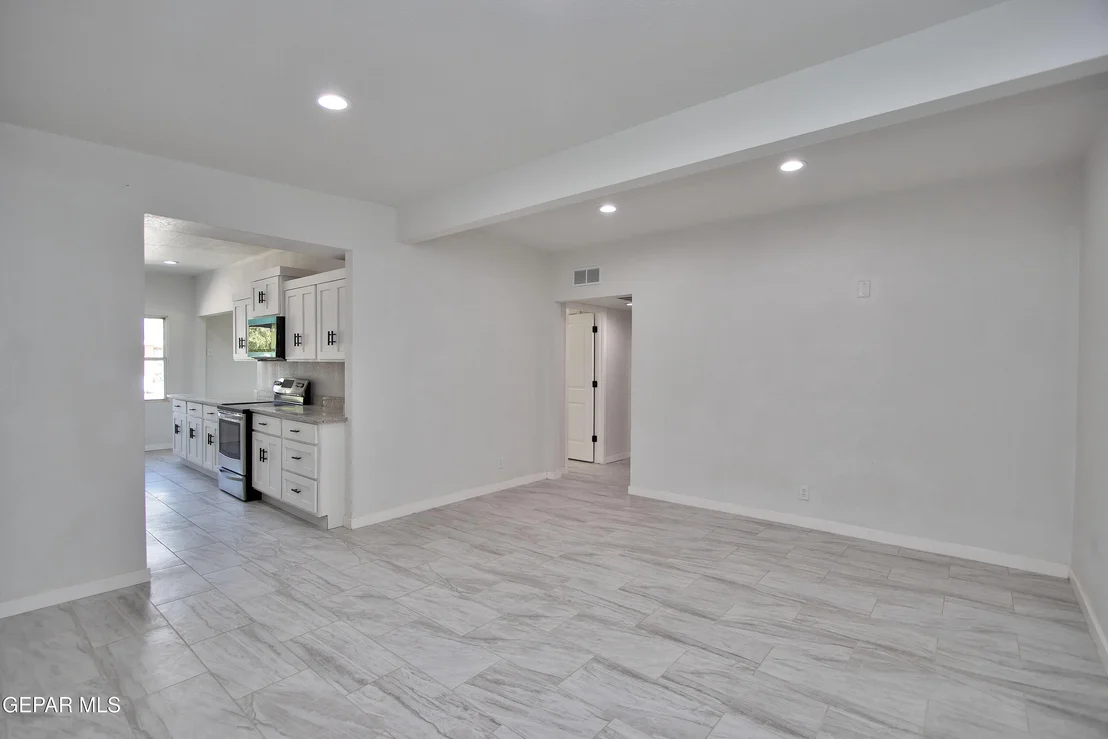 Photo of 5108 Juliandra Avenue