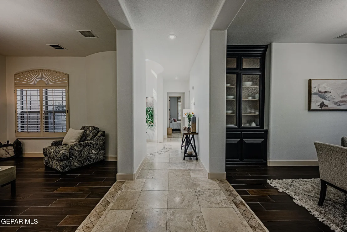 Photo of 6236 FRANKLIN HAWK Avenue