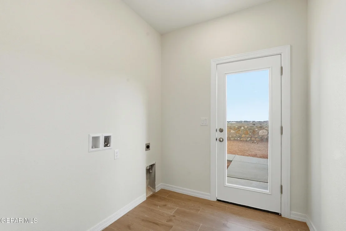 Photo of 3736 MODEL Lane