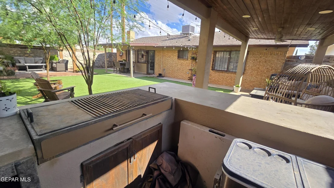 Photo of 3629 BRECKENRIDGE