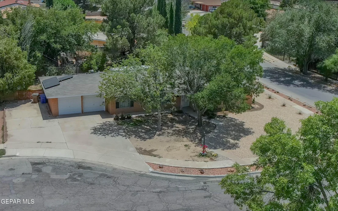 Photo of 1850 Debby Circle