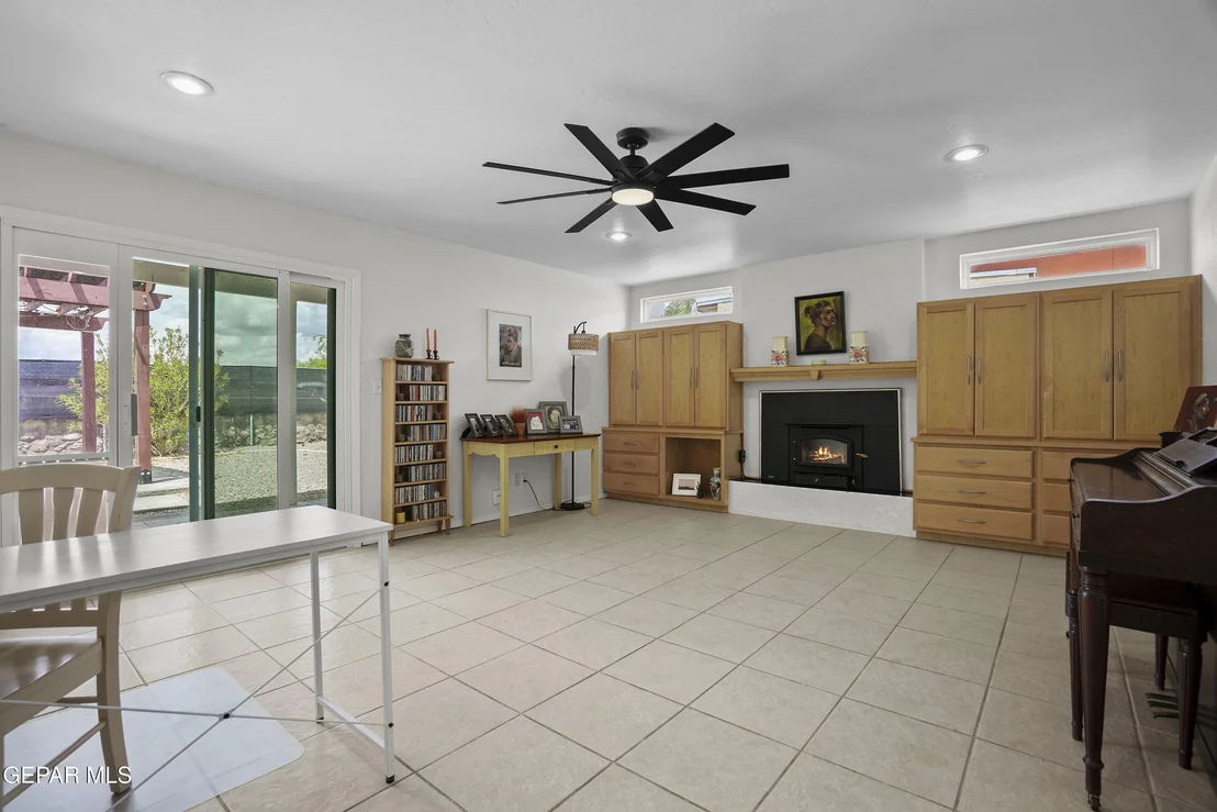 Photo of 6705 LOS ALTOS Drive