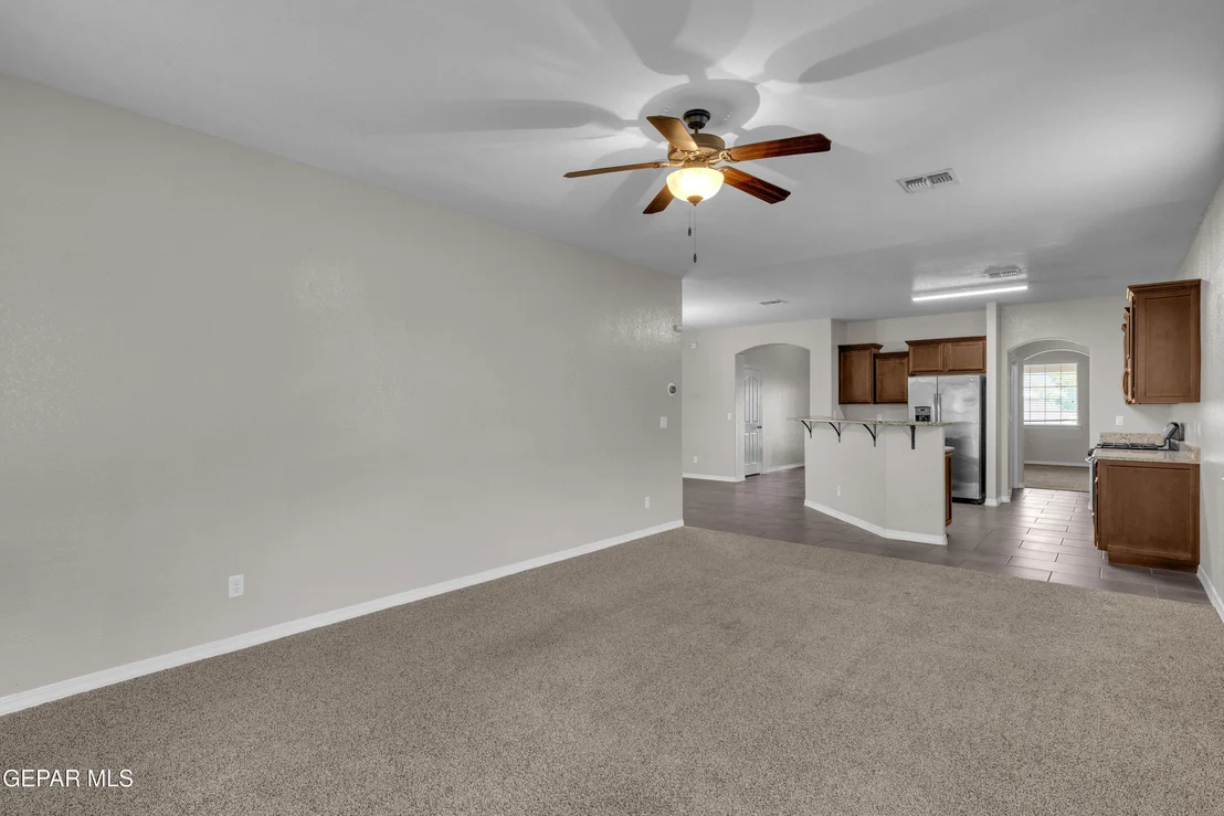 Photo of 2209 Glitter Point