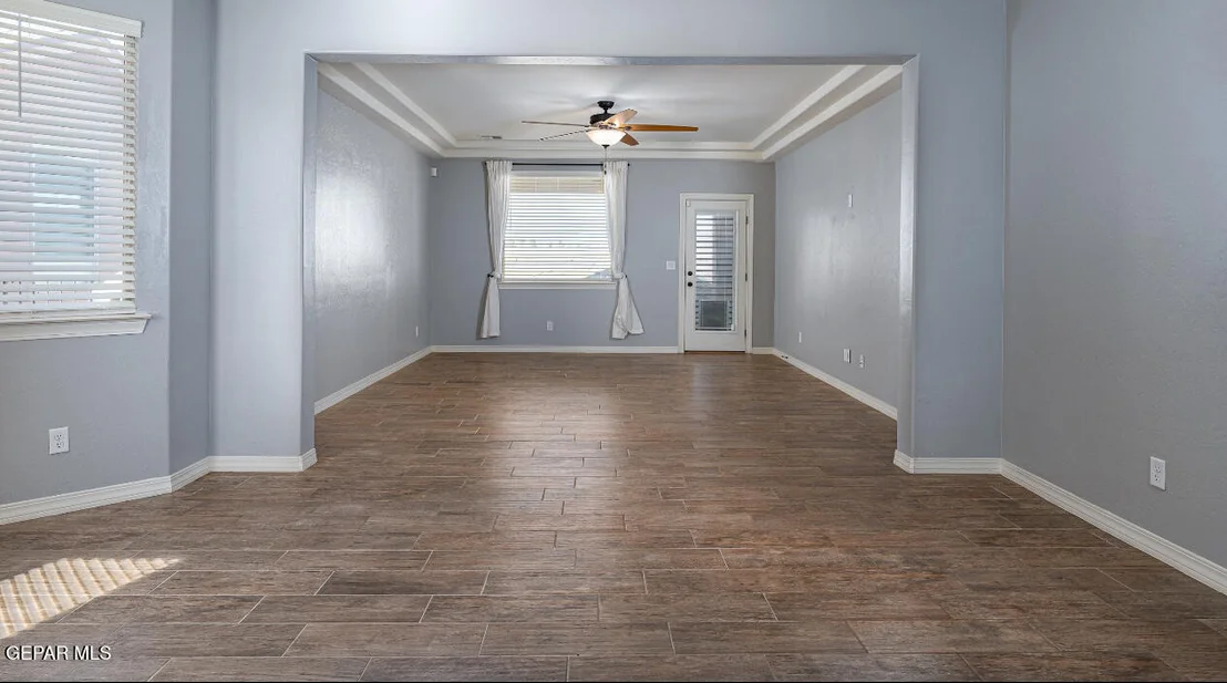 Photo of 572 Issa Circle
