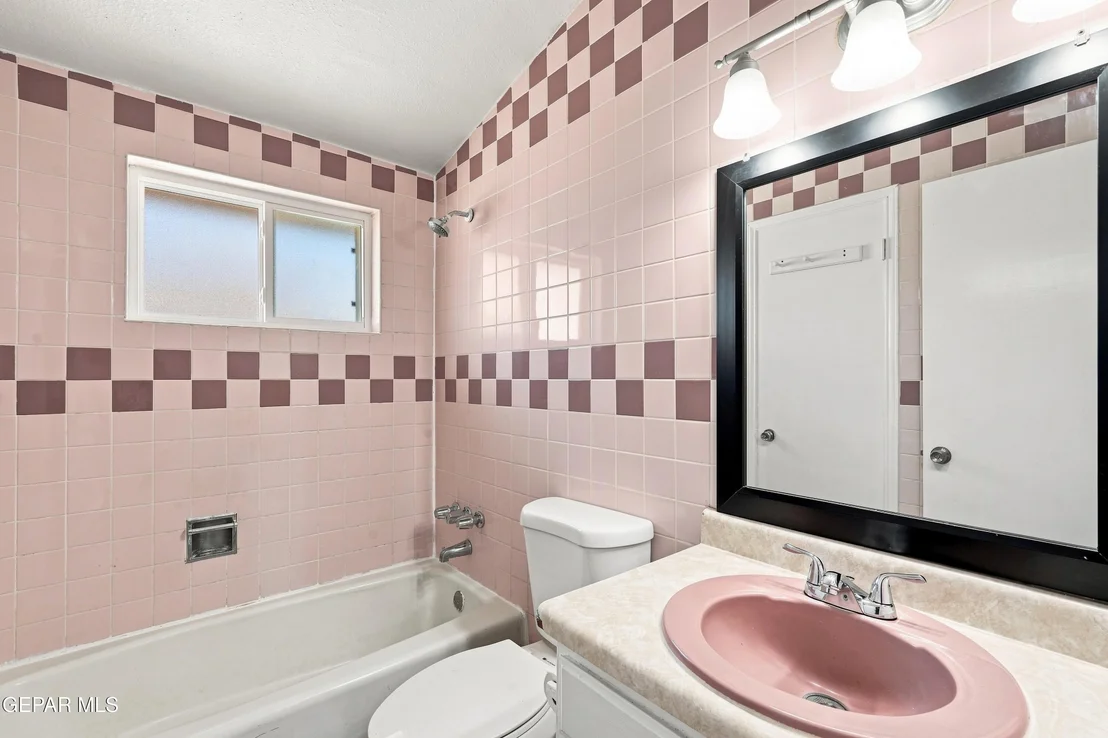 Photo of 6673 Tiger Eye Drive