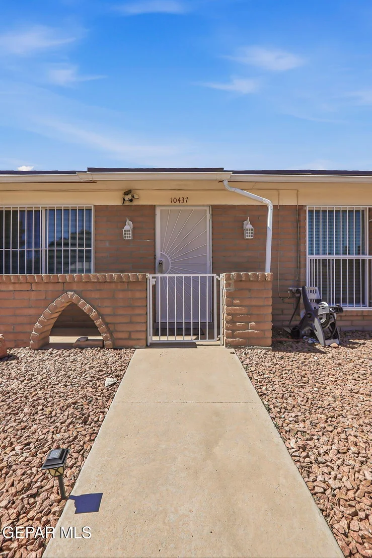 Photo of 10437 APHONIA Drive