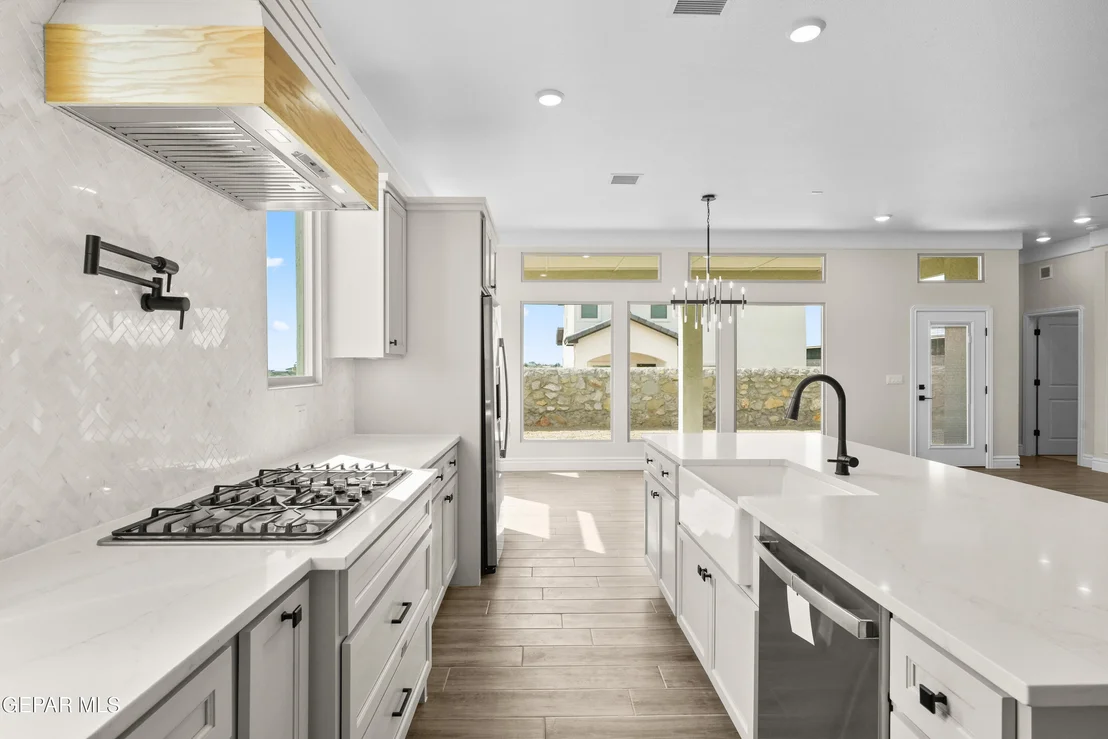 Photo of 13375 Jeff Winton Drive