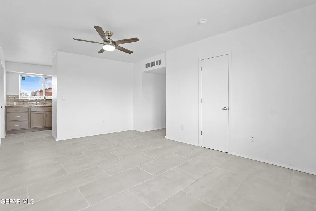 Photo of 205 CARIBE Circle