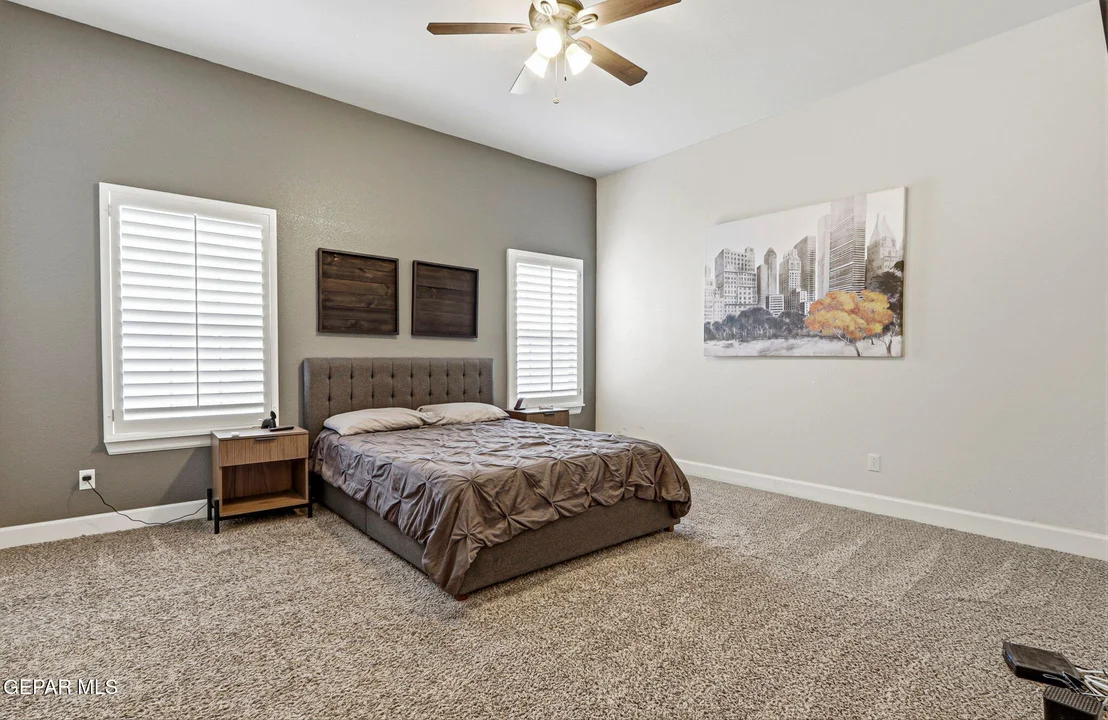 Photo of 5833 SPANISH Place