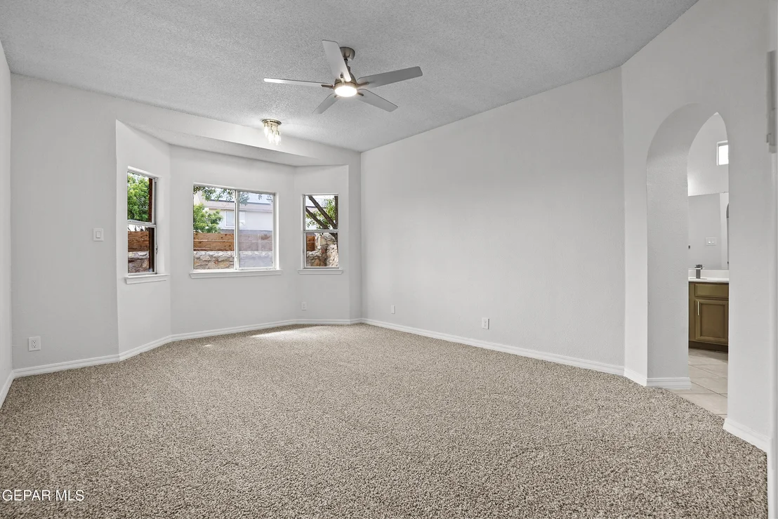 Photo of 1239 VIKKI CARR Lane