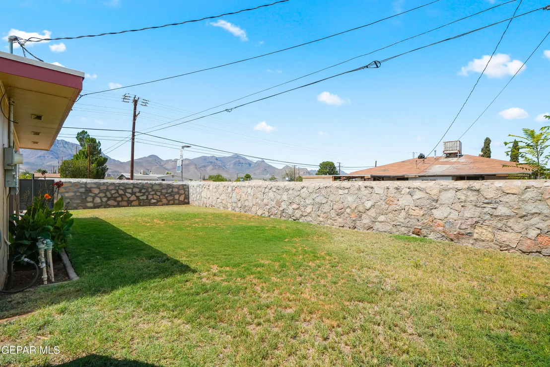 Photo of 5001 BLUE RIDGE Drive