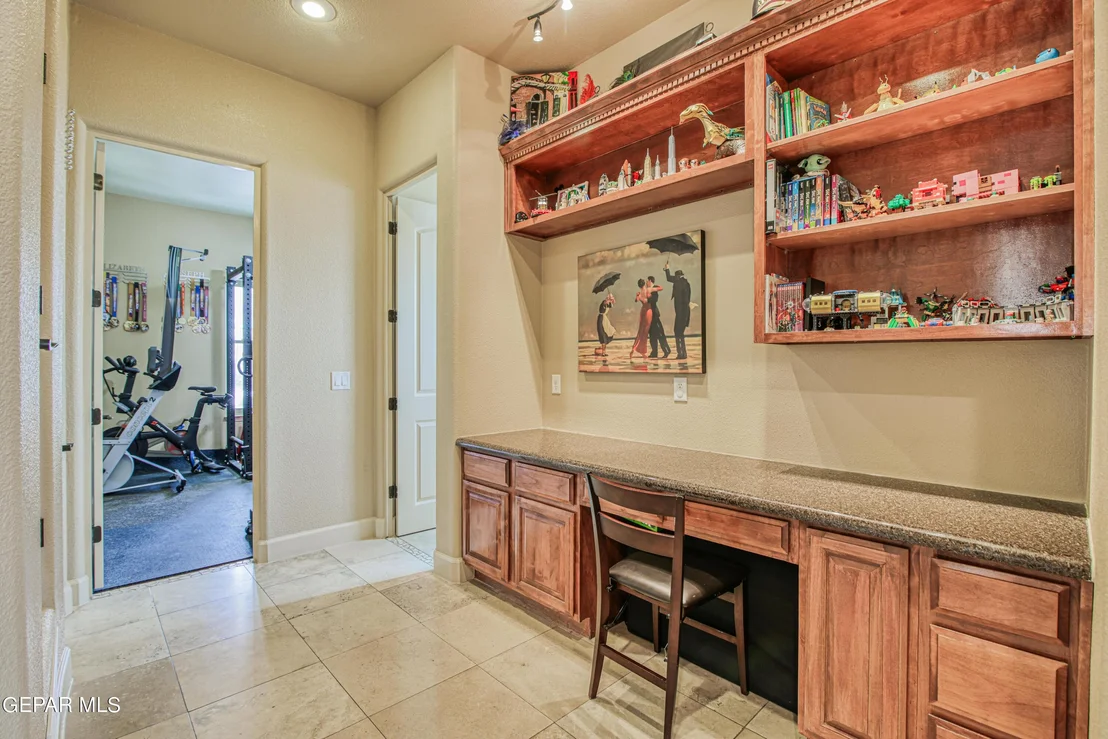 Photo of 6292 FRANKLIN DOVE Avenue