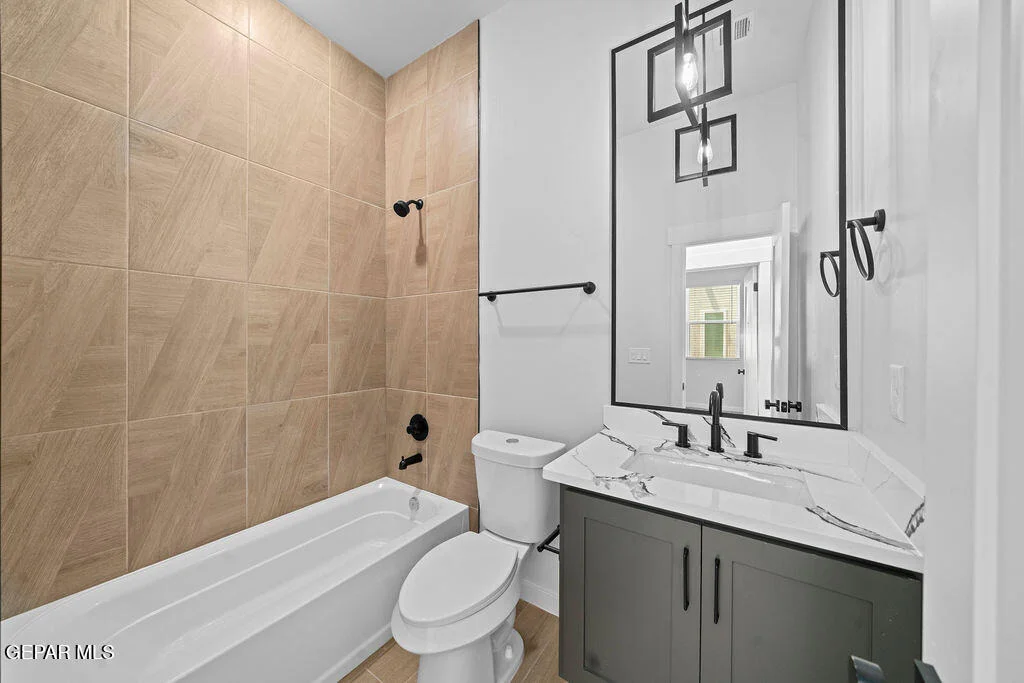 Photo of 1409 DYLAN Place