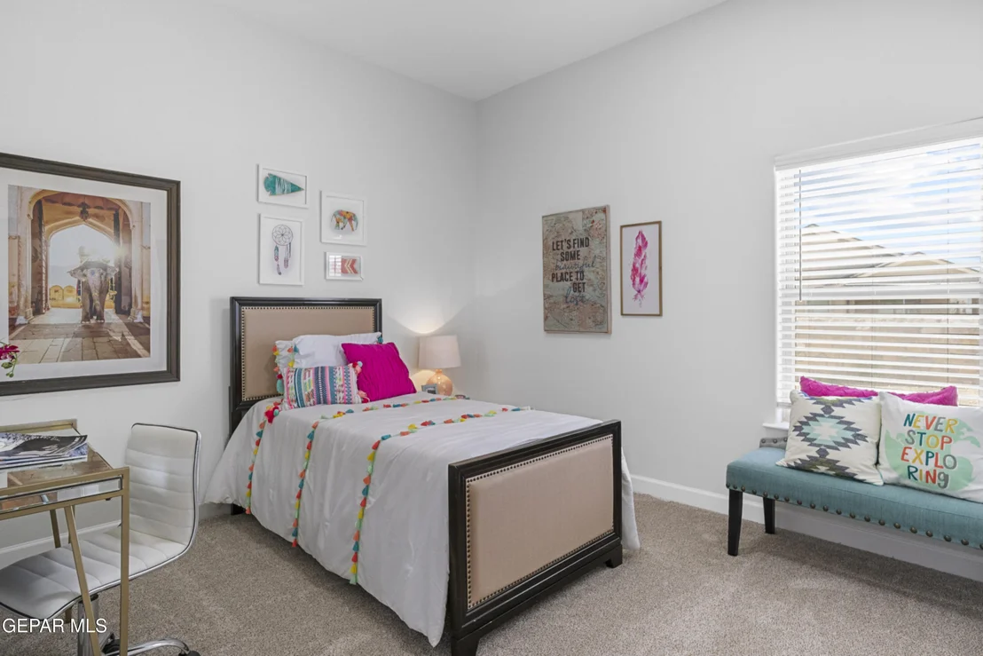 Photo of 11468 PARK Lane