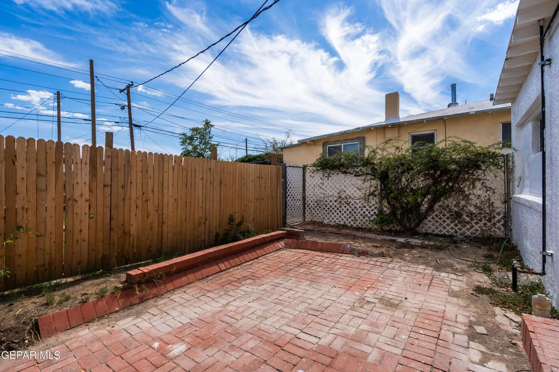 Photo of 3328 Mountain Avenue