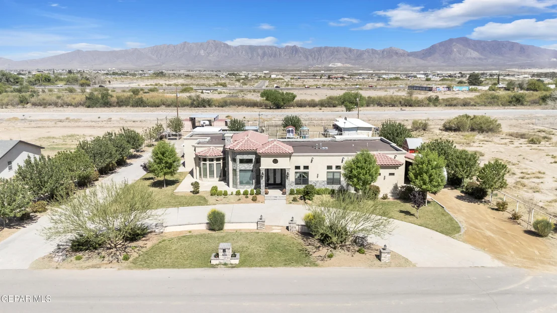 Photo of 7692 River View Drive