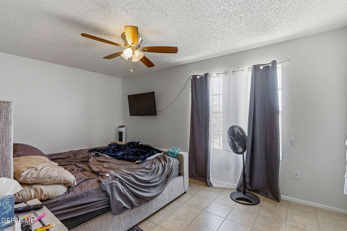 Photo of Unit 2 at 1530 Common Drive
