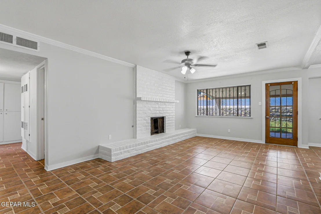 Photo of 2617 AQUATIC Lane